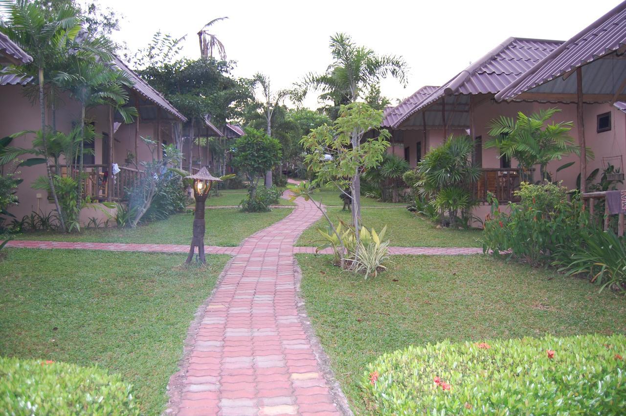 Bee Nat Garden Resort Bang Rak Beach  Extérieur photo