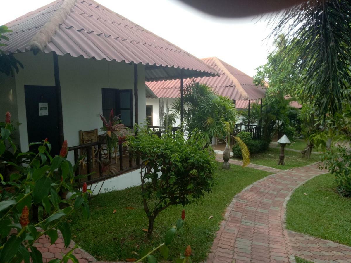 Bee Nat Garden Resort Bang Rak Beach  Extérieur photo