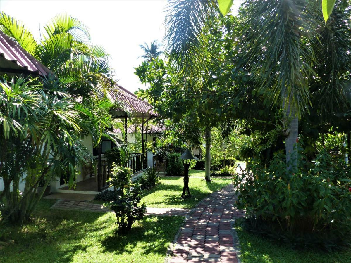 Bee Nat Garden Resort Bang Rak Beach  Extérieur photo